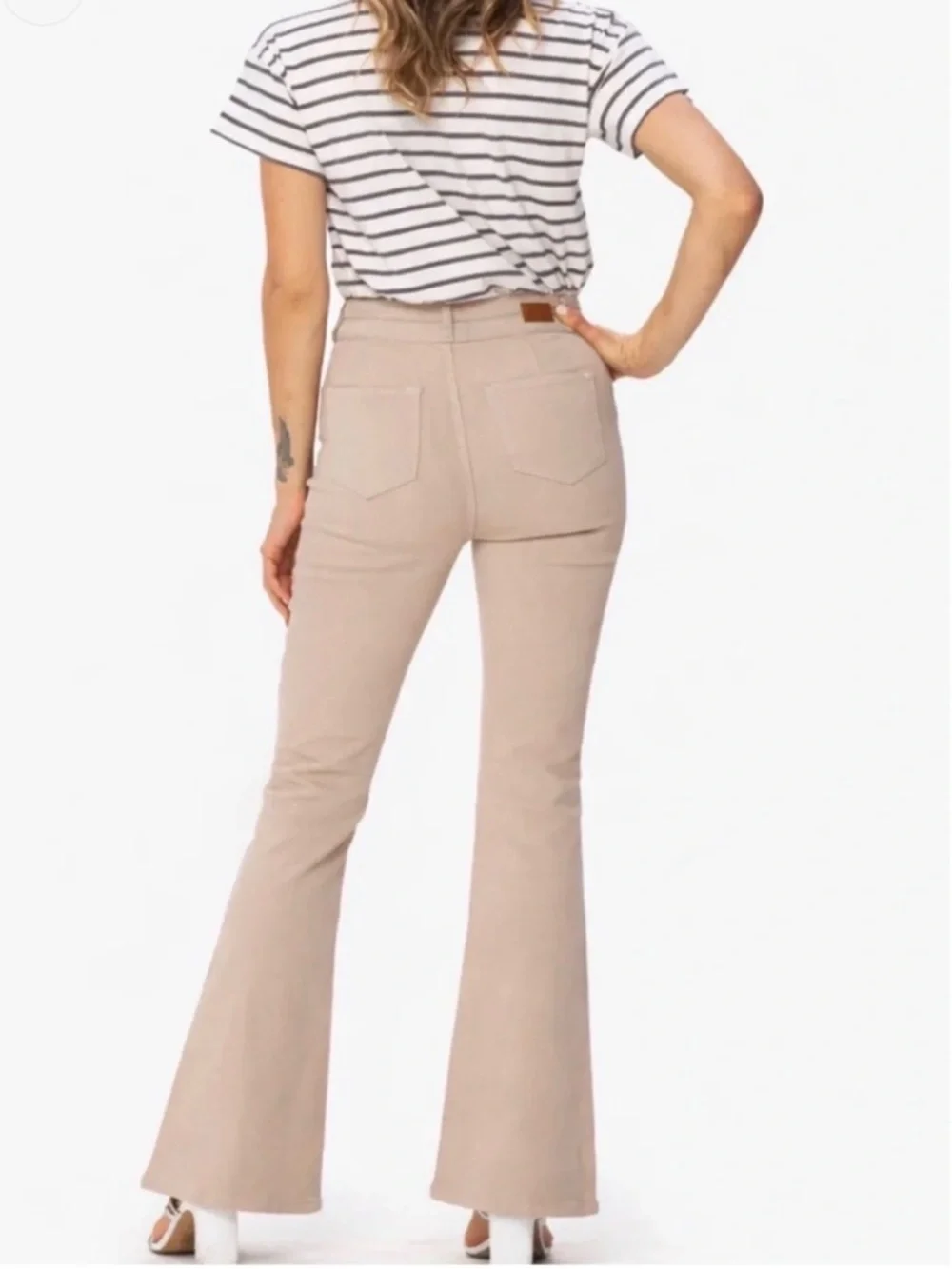 Judy Blue womens garment dyed double button Jeans size 13/31
